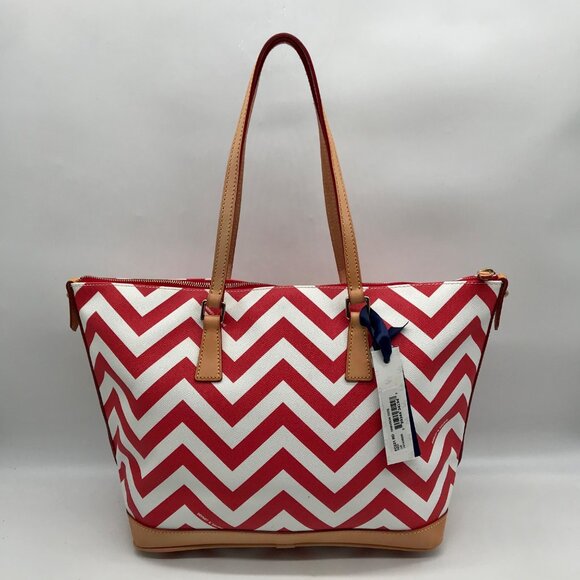 Dooney & Bourke Red Pebbled Grain Leather Striped Chevron Tote Bag With Wallet - Picture 2 of 10